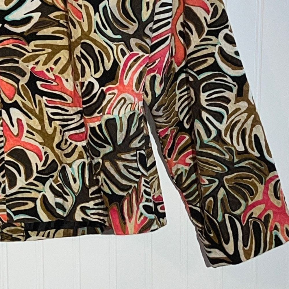 RQT jacket woman’s size large lined cotton long sleeve tropical leaf button fron - Picture 10 of 11